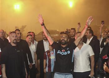 مدرب فريق تركي ينتقد انتقال محمد صلاح إلى طرابزون سبور لا يمكننا شراء لاعبين مثله