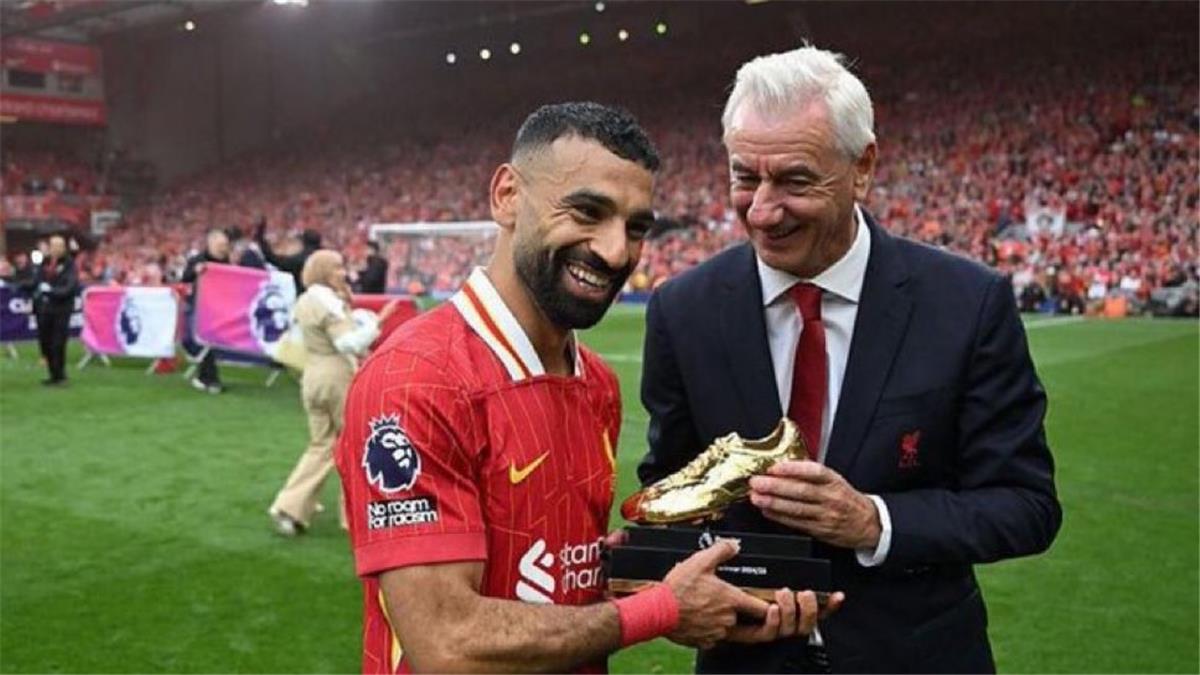 رقمي القياسي آمن الآن.. رسالة إيان راش إلى محمد صلاح بعد انتقاله إلى طرابزون سبور