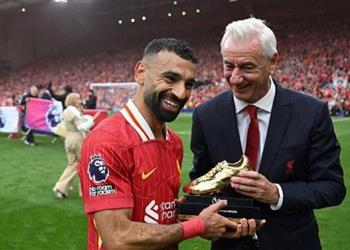 رقمي القياسي آمن الآن رسالة إيان راش إلى محمد صلاح بعد انتقاله إلى طرابزون سبور