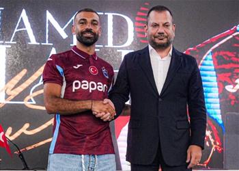 صدمة مدافع مانشستر يونايتد السابق محمد صلاح انتقل لـ طرابزون سبور لهذا السبب