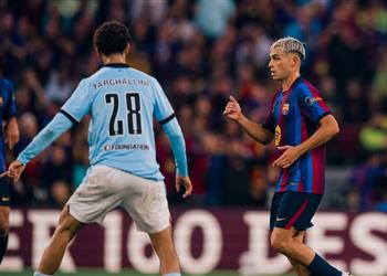 بيدري عن رقمه المميز مع برشلونة بعد مواجهة فينورد أتطلع للمزيد