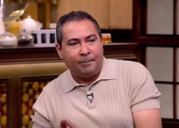 بركات يكشف المسؤول عن تراجع أداء الأهلي.. ويتساءل: لماذا زيزو يلعب في غير مركزه؟