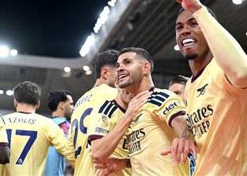 فيديو | آرسنال يتصدر الدوري الإنجليزي بثنائية أمام سندرلاند
