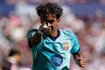 فيديو | لامين يامال يسجل هدف برشلونة الثالث أمام ليفانتي