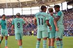 لاعب برشلونة يغادر مباراة ليفانتي مُصابًا