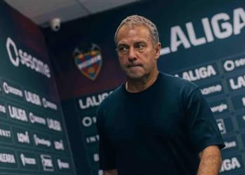 فليك أخطأت في قرار التبديلات أمام ليفانتي ولاعب برشلونة استثنائي لا يفاجئني