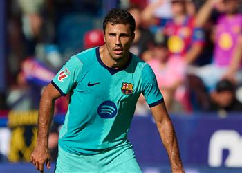 رودري يصدم جمهور برشلونة لسنا المرشحين للفوز بـ دوري أبطال أوروبا