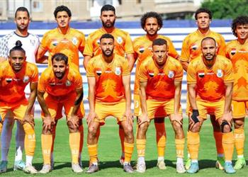 مدير الكرة بأبو قير للأسمدة يتحدى الأهلي: أعدكم أن تجدوا فريقًا كبيرًا