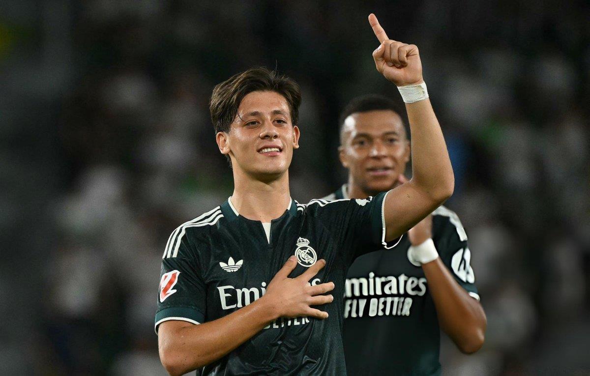 فيديو | بطريقة مذهلة.. جولر يسجل هدف ريال مدريد الأول أمام إلتشي