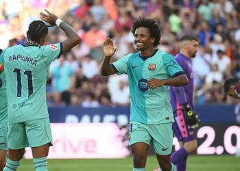 تشكيل برشلونة المتوقع أمام راسينج سانتاندير اليوم في الدوري الإسباني
