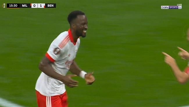 هدف بنفيكا الاول في مرمي ميلان بالدوري الاوروبي