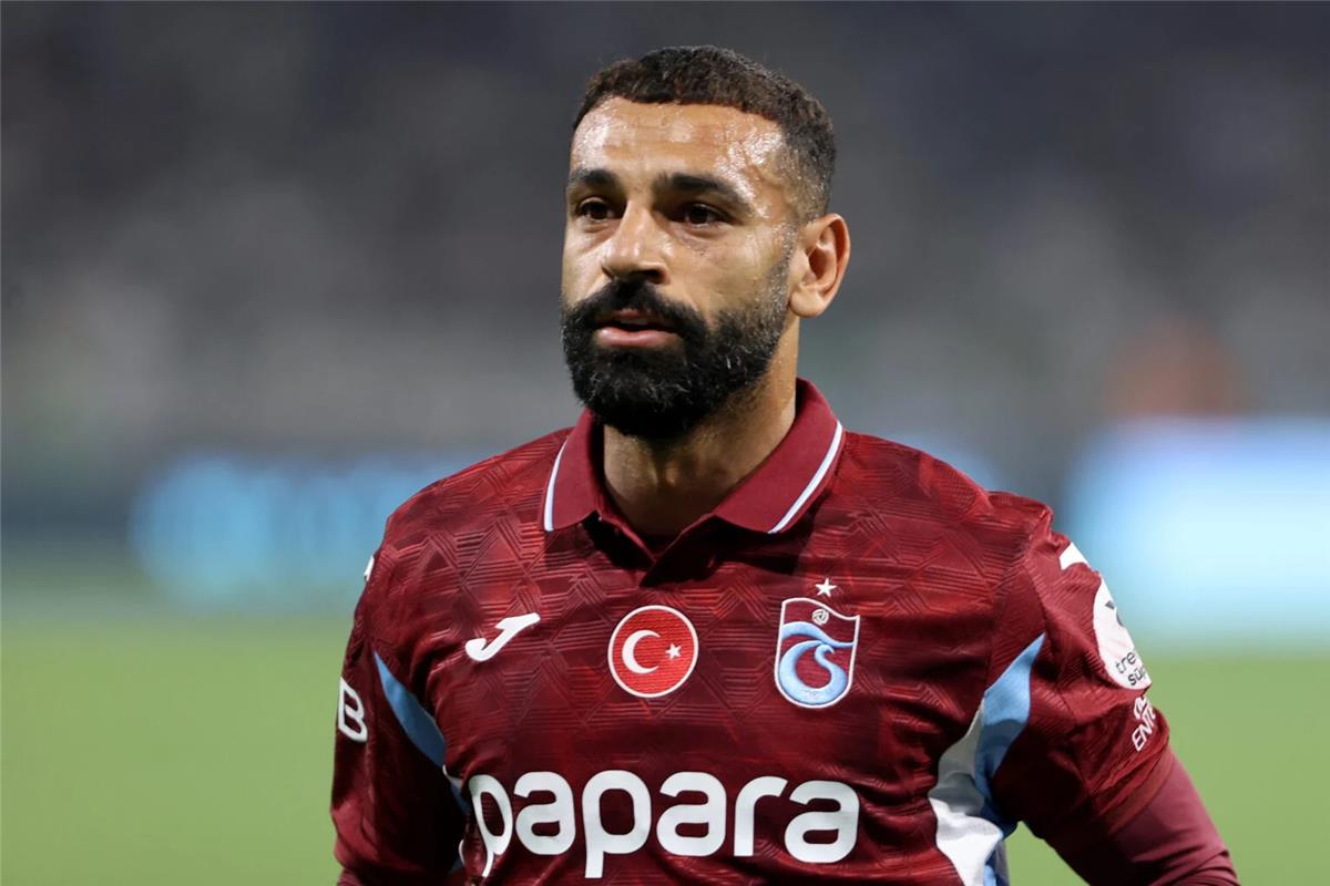 سونيس: محمد صلاح سبب مشاكل ونتائج ليفربول الموسم الماضي