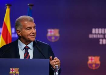 لابورتا يهاجم أتلتيكو مدريد مجددًا بسبب ألفاريز: تظاهروا بالاستياء وظهروا على حقيقتهم