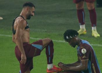 "ما زال ملك العالم".. شبكات ليفربول الجماهيرية تحتفي بهاتريك محمد صلاح أمام جالطة سراي