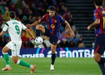 سبورت: إصابة كريستنسن تمنح فرصة جديدة للاعب برشلونة