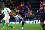 سبورت: إصابة كريستنسن تمنح فرصة جديدة للاعب برشلونة 