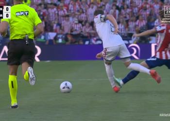 آرشيفو فار أتلتيكو مدريد كان يستحق بطاقة حمراء في واقعة فالفيردي