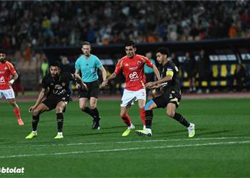 تطورات جديدة بشأن حكم مباراة الأهلي والزمالك.. وتغييرات في القائمة الدولية