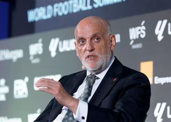 تيباس: لا أقبل طريقة ريال مدريد.. ولم يخسروا الديربي بسبب لقطات التحكيم