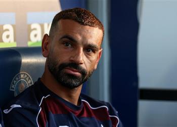 أيمن يونس غاضبًا: "متزهقوش محمد صلاح وتزهقونا".. وما قاله عنه حسام حسن لا يصح