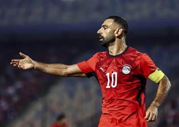 صحيفة تركية تشن هجوم ا لاذع ا على حسام حسن بسبب محمد صلاح