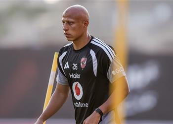 عمرو الجزار يبدأ برنامجه العلاجي بعد نجاح جراحة الصليبي