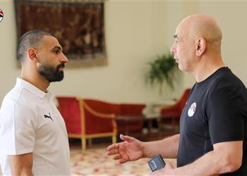 شوبير يكشف الأسباب الحقيقية وراء مغادرة محمد صلاح معسكر منتخب مصر