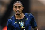 رافينها يثير قلق برشلونة في مباراة البرازيل وأستراليا