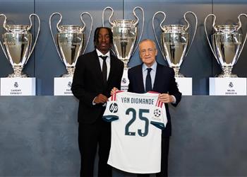يان ديوماندي لا أمتلك سوى خيار وحيد أمام فينيسيوس ومبابي في ريال مدريد