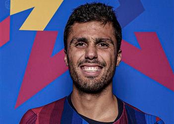 رودري يوجه لـ برشلونة دفعة قوية قبل مباراة فالنسيا في الدوري الإسباني