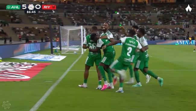 اهداف مباراة الاهلي والرياض 5 0 الدوري السعودي