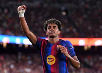 مفاجأة كبرى في برشلونة بسبب لامين يامال