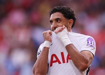 ردود فعل جماهير توتنهام على أداء عمر مرموش أمام نوتينجهام نصيحة لـ دي زيربي