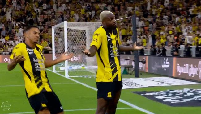 هدف الاتحاد الاول في مرمي النصر بالدوري السعودي