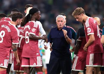 آس مورينيو يواجه أزمة في تشكيل ريال مدريد قبل مواجهة إنتر ميلان