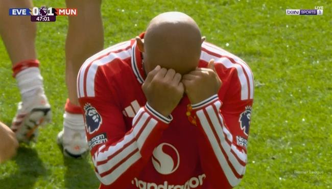 هدف مبيومو الرائع في مرمي ايفرتون بالدوري الانجليزي
