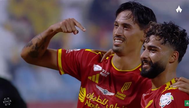 اهداف مباراة الاهلي والقادسية 2 3 الدوري السعودي