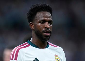 تقارير جماهير ريال مدريد تفقد صبرها تجاه فينيسيوس