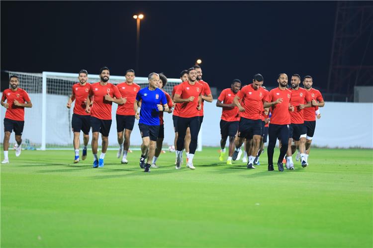 لاعبي الأهلي في معسكر الإمارات