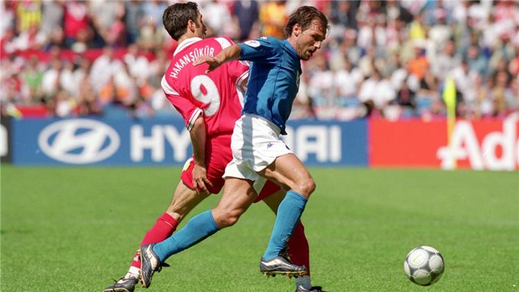 ايطاليا وتركيا في يورو 2000