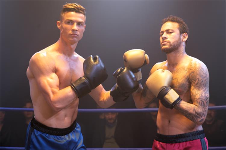 رونالدو ونيمار في إحدى حلقات الملاكمة