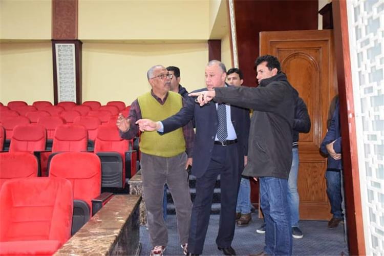 وزير الرياضة في جولة تفقدية