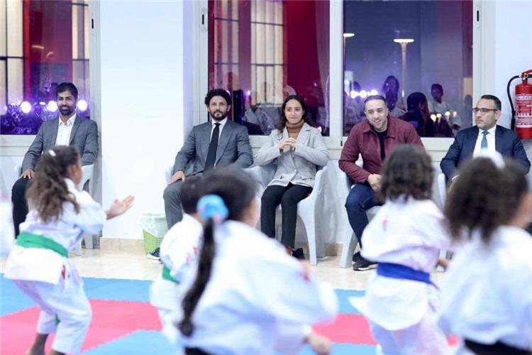 الخطيب يفتتح مجمع الصالات بفرع الشيخ زايد للنادي الاهلي