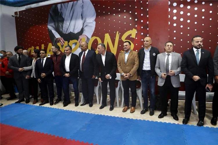 الخطيب يفتتح مجمع الصالات بفرع الشيخ زايد للنادي الاهلي