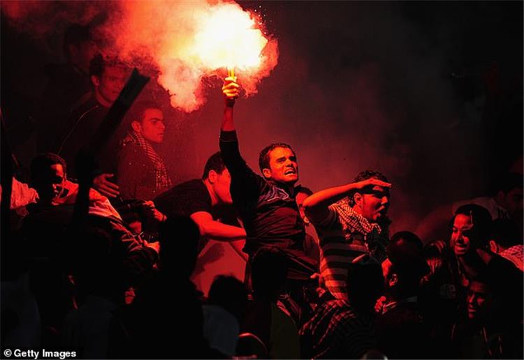 جماهير مباراة مصر والجزائر