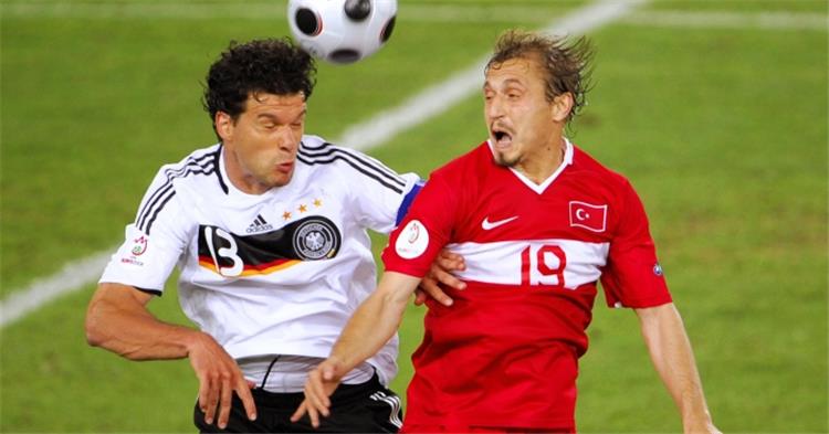 أكمان وبالاك في نصف نهائي يورو 2008