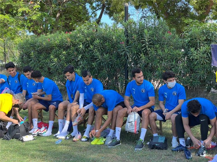 لاعبي بيراميدز