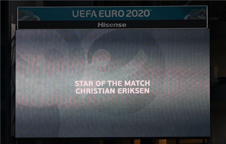 يويفا يمنح إريكسن جائزة رجل مباراة الدنمارك وفنلندا