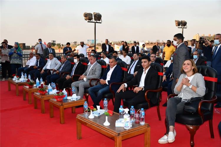 الخطيب واشرف صبحي في افتتاح جراج الأهلي