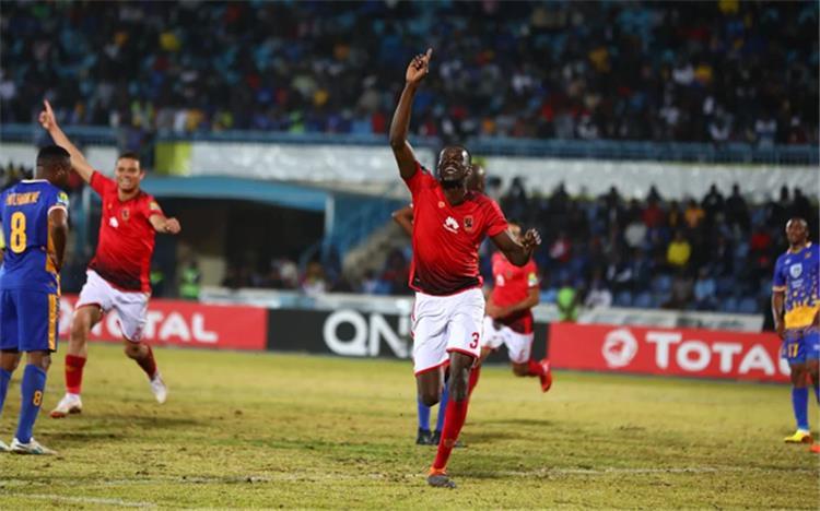 احتفال ساليف كوليبالى بهدفه في تاونشيب رولرز